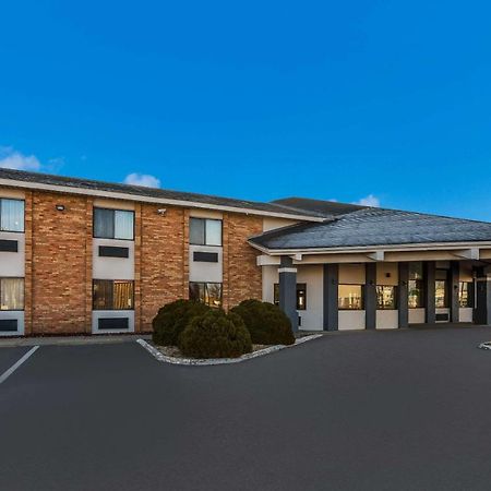 Quality Inn Мерисвил Екстериор снимка