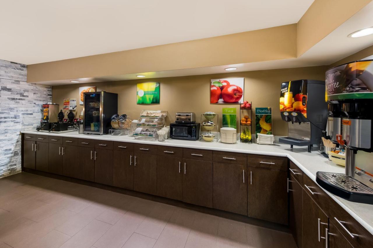 Quality Inn Мерисвил Екстериор снимка