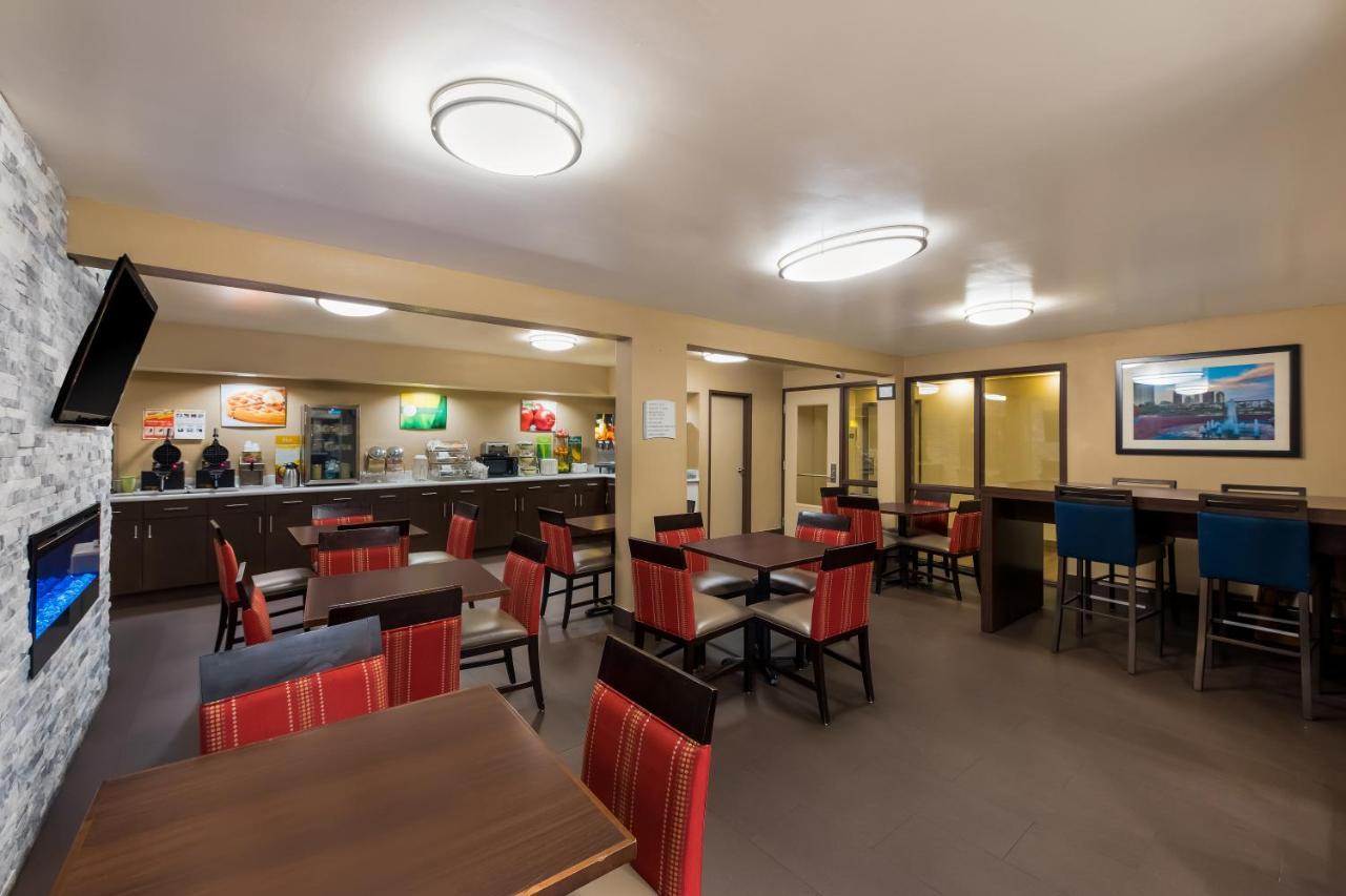 Quality Inn Мерисвил Екстериор снимка