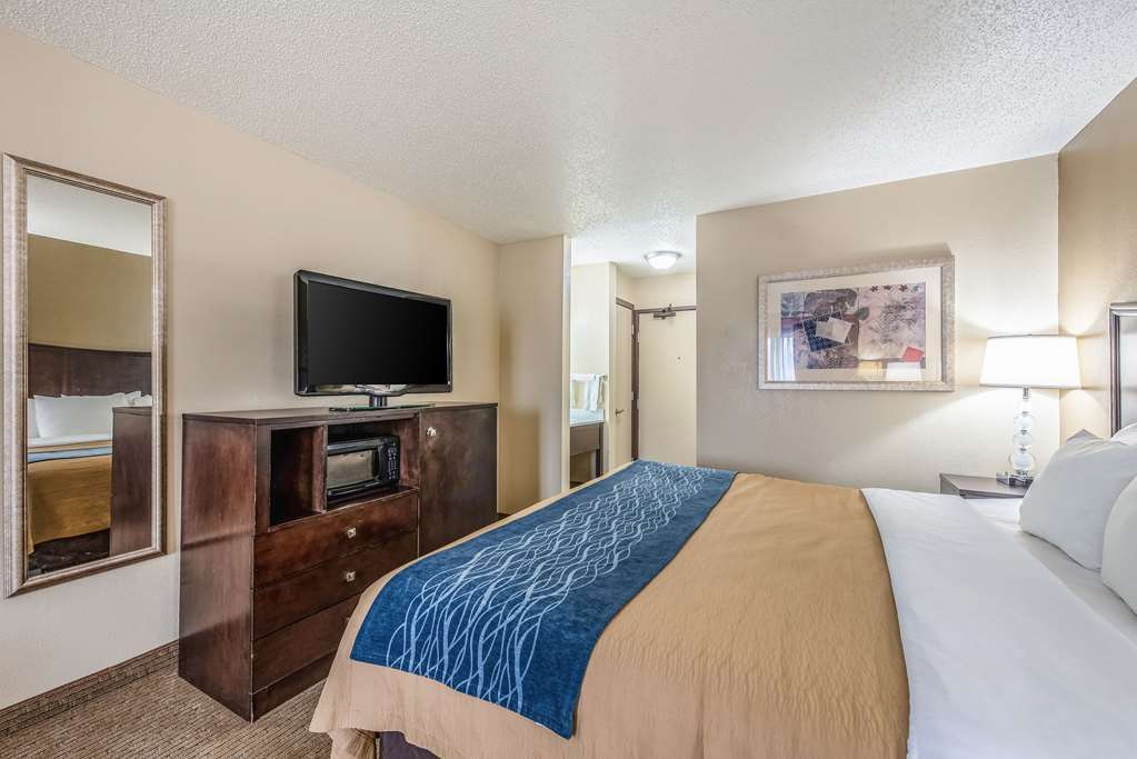 Quality Inn Мерисвил Стая снимка